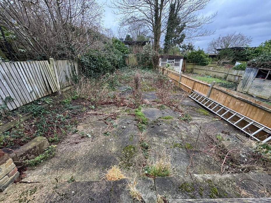 Garden clean &amp; concrete removal (Before)