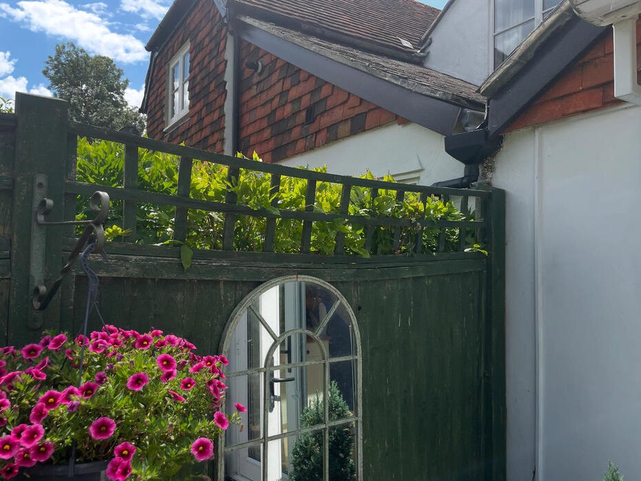 Fences + posts + gravel boards supplied and fitted (Before)