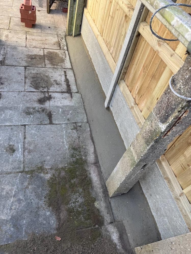 Fencing Concrete Replaced