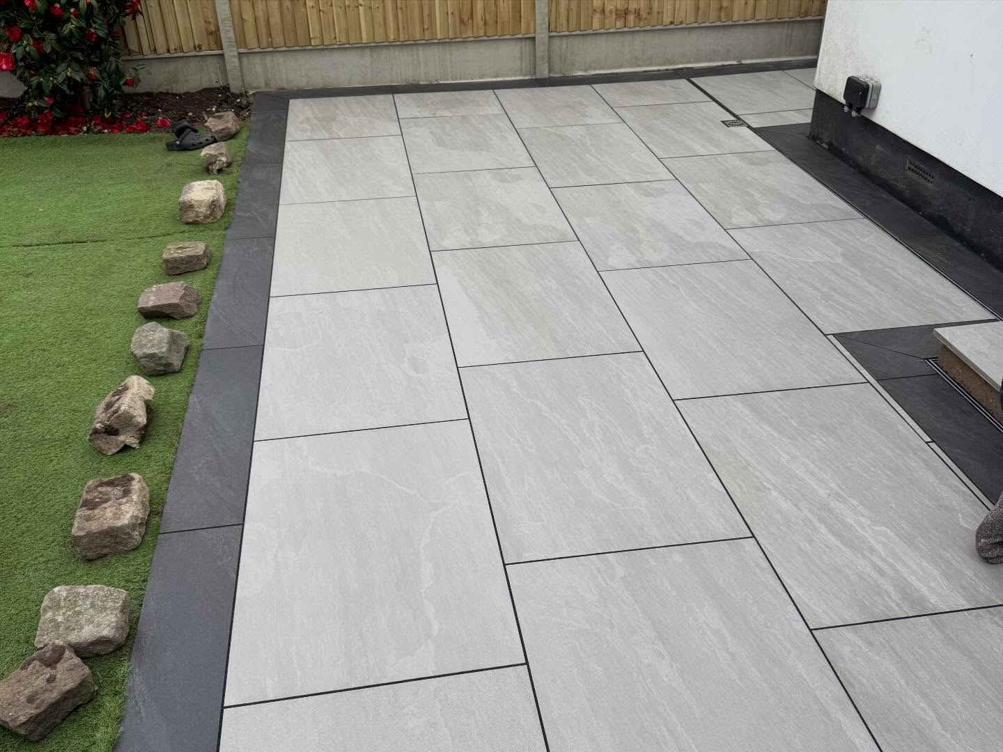 Kandla Grey with Anthracite Edging Porcelain